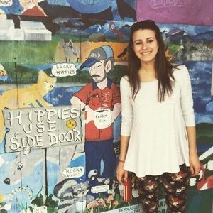 Meet your Posher, Stephanie